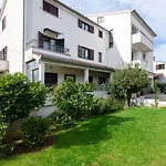 Apartments With A Parking Space Rovinj - 12656