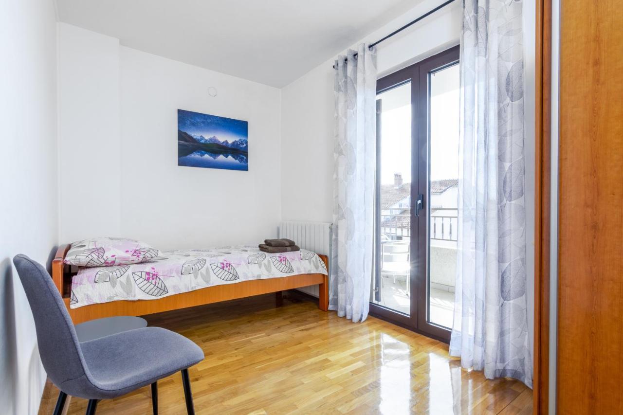 Apartment With A Parking Space - 12656 *